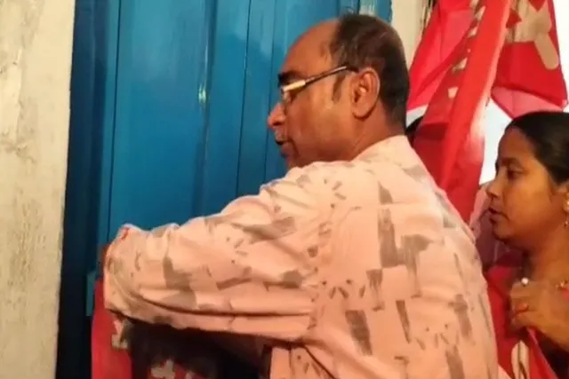 বামেদের আন্দোলনে ধুন্ধুমার বড়জোড়া