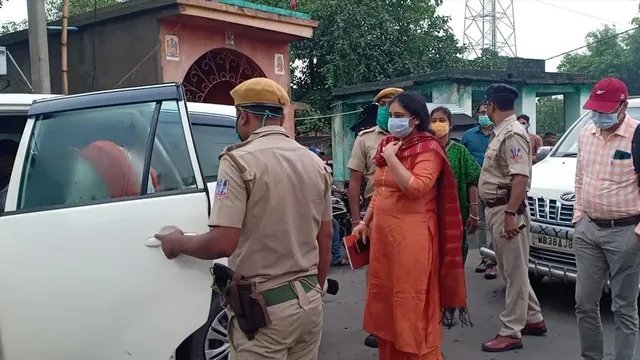 বিজেপি কর্মীর বাড়িতে কেন্দ্রীয় মানবাধিকার কমিশন