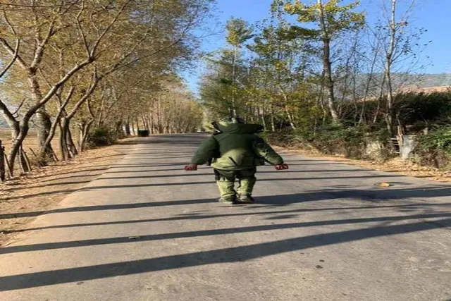 অবশেষে আইইডি ধ্বংস করল ভারতীয় সেনা