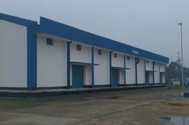 উদ্বোধনের এক বছর পরও ১০০টি স্টল বন্টন হয়নি