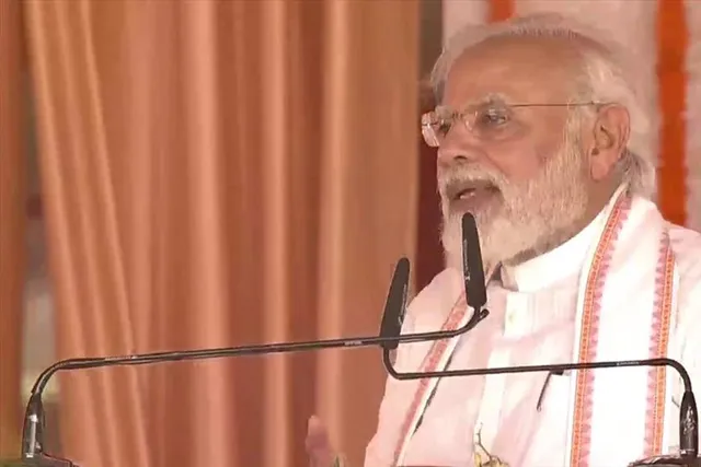 বারাণসীতে সেমিনারের উদ্বোধন করলেন প্রধানমন্ত্রী