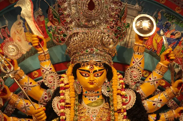 শ্যামা সঙ্ঘের পুজোয় 'ভাঙন'
