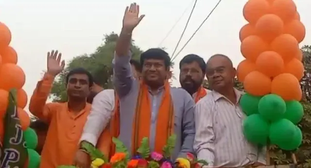 আসানসোলে বিজেপি প্রার্থীর হয়ে প্রচারে সুকান্ত মজুমদার