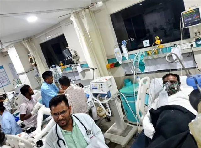 ভোপালে পেট্রোলিয়াম ডিপোতে আগুন, আহত ৭