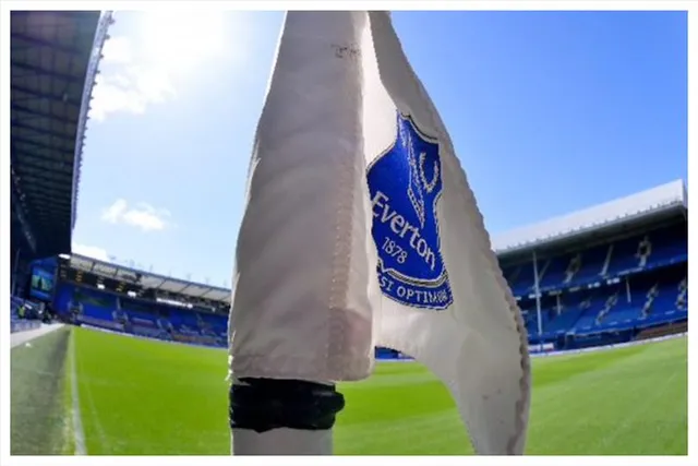 লিভারপুলের বিরুদ্ধে অভিষেকেই চমক নীলের