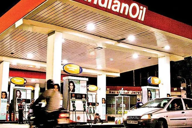 ২,৫১,৯৩৩ কোটি টাকা আয়