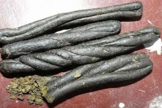 ৩০ লক্ষ টাকার চরস উদ্ধার