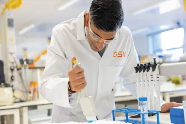 বিজ্ঞান নিয়ে বিশেষ ঘোষণা সুনাকের