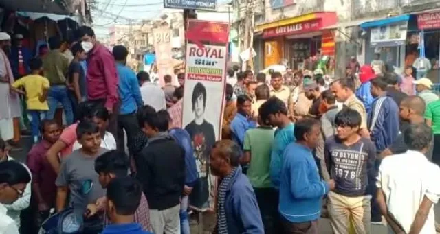 অবৈধ ভাবে দখল করে থাকা দোকান সরানোর সময় বাড়ানো হল