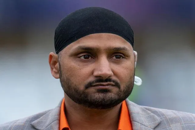 নিজের বেতন দানের ঘোষণা হরভজনের