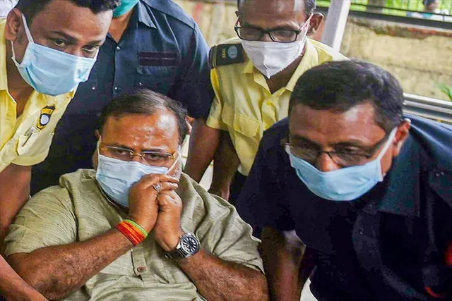 'পার্থ চট্টোপাধ্যায় ক্যান্সার বলে ছেঁটে ফেলা হয়েছে'