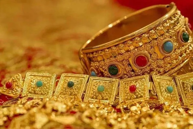 মেয়ের বিয়ের গয়না ক্যাবেই ভুলে ফেলে গেলেন এনআরআই, ফেরালো পুলিশ