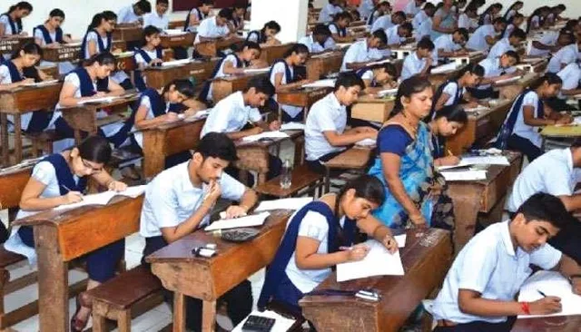 পরীক্ষার আগে মন শান্ত রাখতে এই ৩ টি যোগা করুন