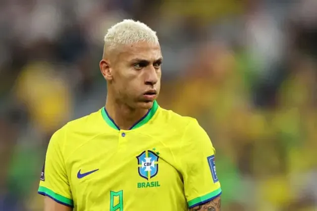 রিচার্লিসনকে নিয়ে গর্বিত তার পরিবার