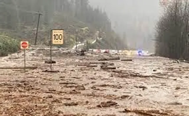 কলাম্বিয়ায় বৃষ্টিপাতসহ ধস