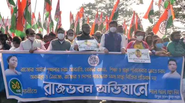 ফের পুলিশি জুলুম!