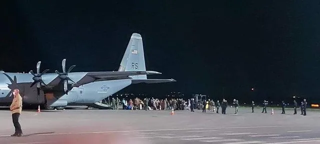 আফগান শরণার্থীদের স্বাগত জানাল কসোভো