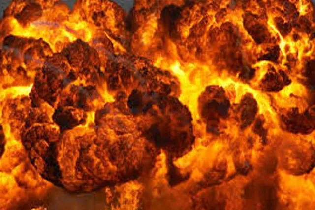 পাঁশকুড়ায় কালীপুজোর বাজি বানাতে গিয়ে বিস্ফোরণে মৃত ১