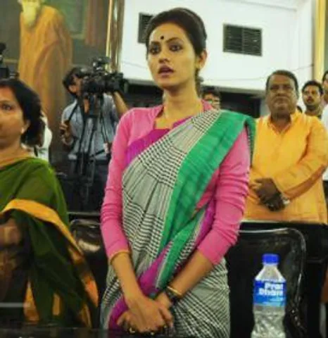 ১০৯ নম্বর ওয়ার্ডে রেকর্ড জয় অনন্যার