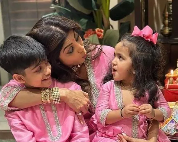 ছেলে মেয়েদের ভাইফোঁটা পালনের এক ঝলক প্রকাশ্যে আনলেন শিল্পা শেট্টি