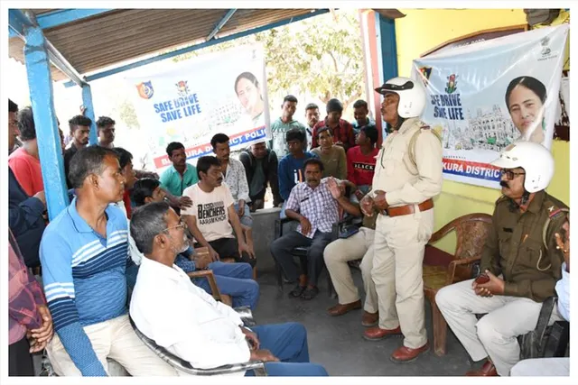 অ্যাম্বুল্যান্সের চালকদের বিশেষ পাঠ পুলিশের