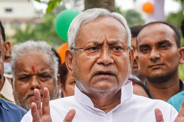 আর কতবার দলবদল করবেন নীতীশ কুমার?