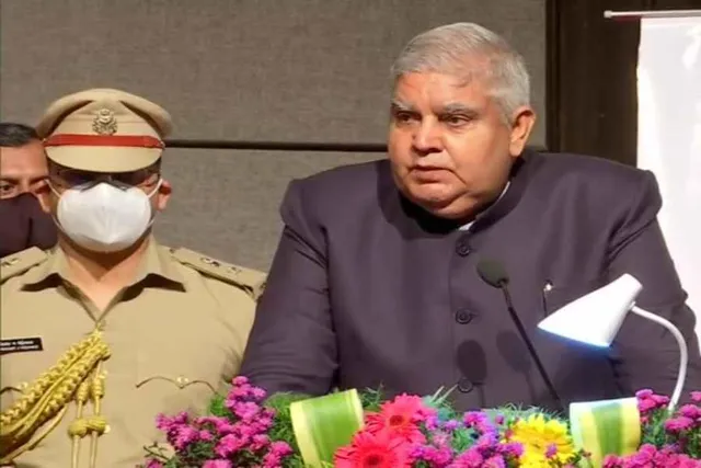 কাতারের উদ্দেশ্যে রওনা দিলেন জগদীপ ধনকর