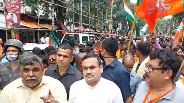 কলেজ স্কোয়ারে বিজেপির জমায়েত