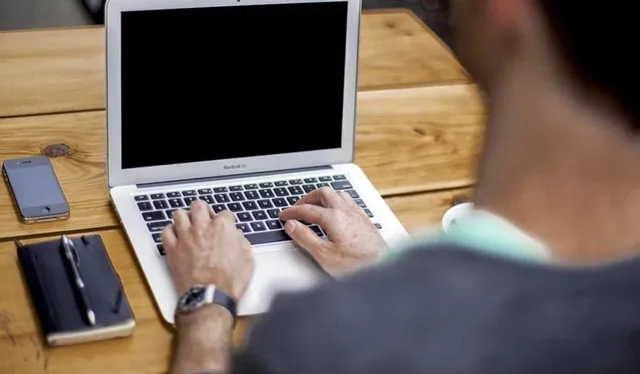 চলতি মাসে বদল আসতে পারে  কর্মক্ষেত্রে অনেকের