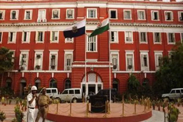 পুজোয় যানজট সামাল দিতে বিধান নগরকে ৬ দফা দাওয়াই লাল বাজারের