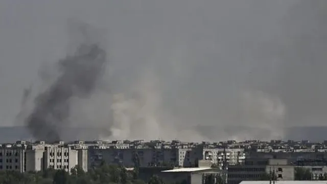 সেভেরোডোনেটস্ক শহরের কেন্দ্রে অগ্রসর হচ্ছে রাশিয়ান বাহিনী