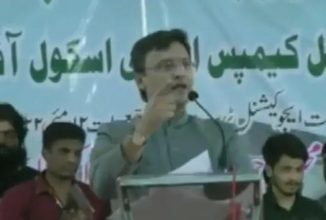 এবার লাউড স্পিকার বিতর্ক নিয়ে মুখ খুললেন AIMIM নেতা