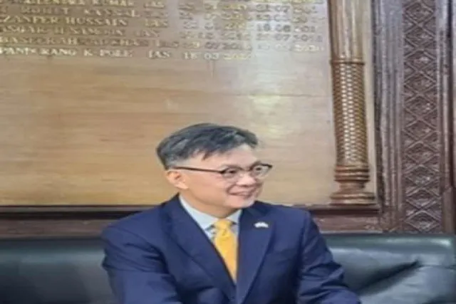 শ্রীনগর সফরে দক্ষিণ কোরিয়ার রাষ্ট্রদূত