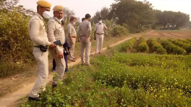 বেআইনি পোস্ত চাষ রুখতে সচেতনতা প্রচার
