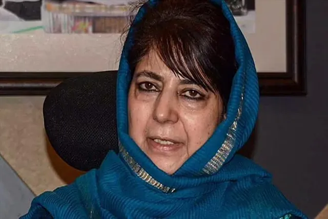 'কীভাবে পুলওয়ামা হামলা হল, এতে লাভবান কারা?' প্রশ্ন মেহবুবা মুফতির