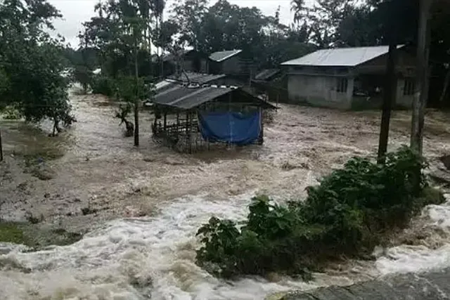 আসামে মৃতের সংখ্যা বেড়ে হল ২০