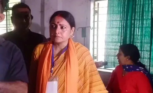 আক্রান্ত বিজেপি নেতাকে দেখতে এলেন অগ্নিমিত্রা