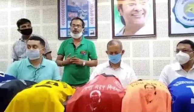 'খেলা হবে দিবস' উপলক্ষে শিলিগুড়িতে ফুটবল প্রতিযোগিতা