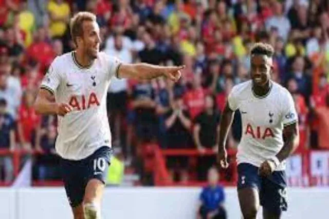 হাফ টাইমে এগিয়ে টটেনহ্যাম