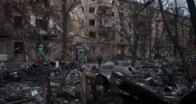 মারিউপোল আটকে আছেন ২00,000-এরও বেশি মানুষ