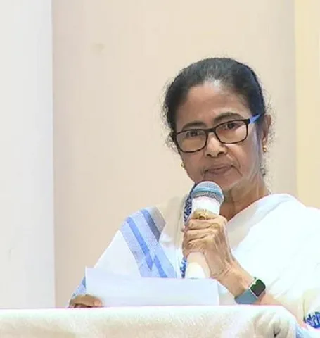 অগ্নিপথ অনিশ্চয়তায় ভরা, অবসরের বয়স ৬৫ করা হোক, দাবি মুখ্যমন্ত্রীর