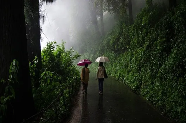 শনিবার পর্যন্ত উত্তরবঙ্গে অতিভারী বৃষ্টির সতর্কতা