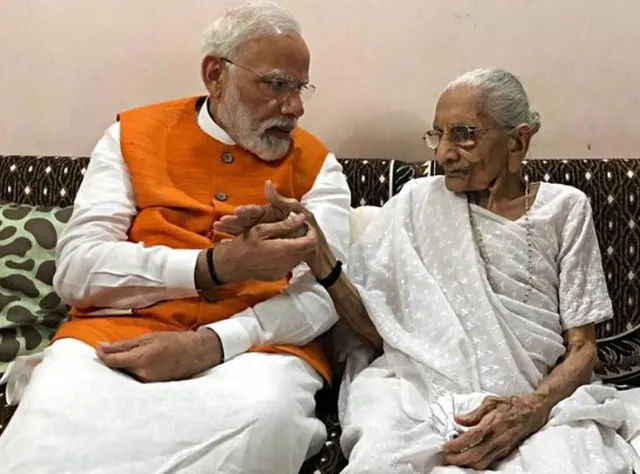 প্রধানমন্ত্রী মোদীর মায়ের প্রয়াণে শোক প্রকাশ করেছেন জেপি নাড্ডা