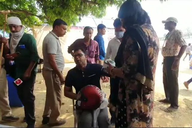 হাসপাতালে ভর্তি ৩ জন ভোট কর্মী