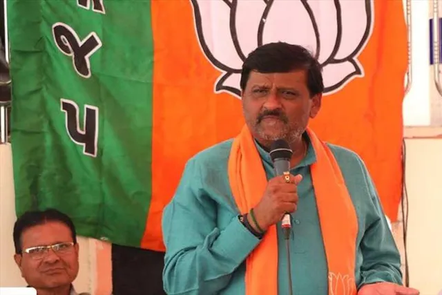 মোরবিতে এগিয়ে বিজেপি