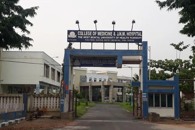 পড়ুয়াদের দুর্ব্যবহারের অভিযোগে পদত্যাগ মেডিক্যাল কলেজের প্রিন্সিপাল-সুপারের