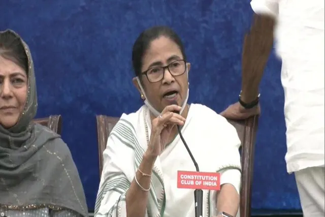 বিরোধীদের রাষ্ট্রপতি পদপ্রার্থী কে? জানালেন মমতা