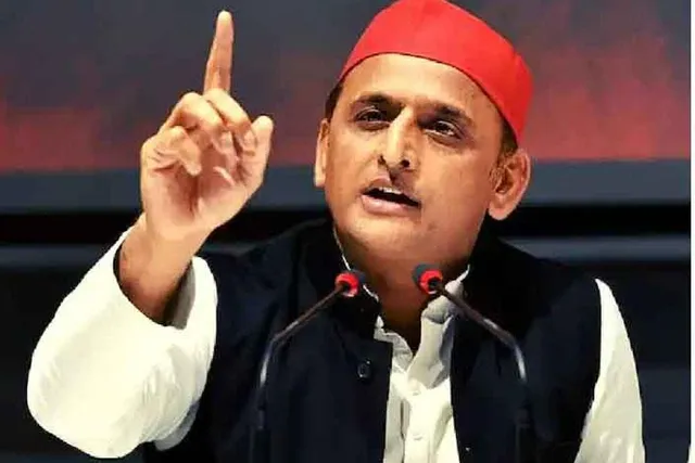 নবাব মালিকের পাশে দাঁড়ালেন অখিলেশ