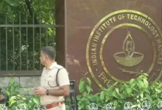 আইআইটি মাদ্রাজে আরও ১৩ জনের কোভিড সংক্রমণ