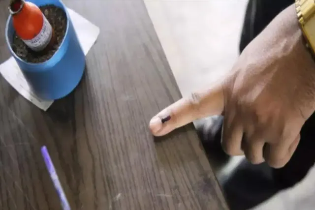 দুপুর ১ টা পর্যন্ত ভোটদানের হার ৩৮ শতাংশ